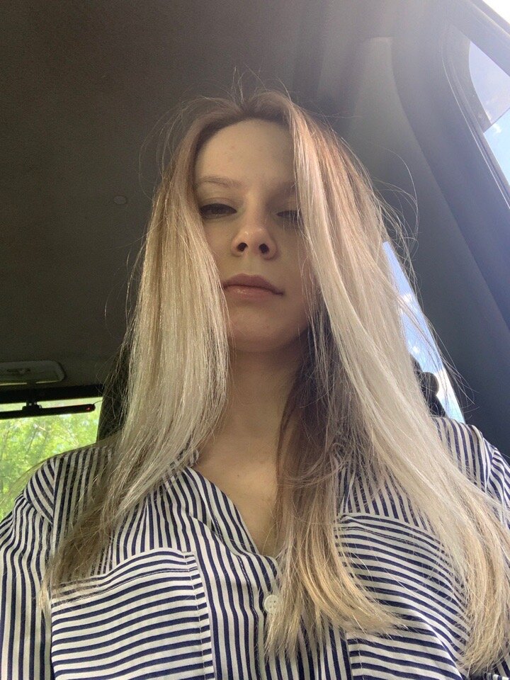 Анна Мешкова