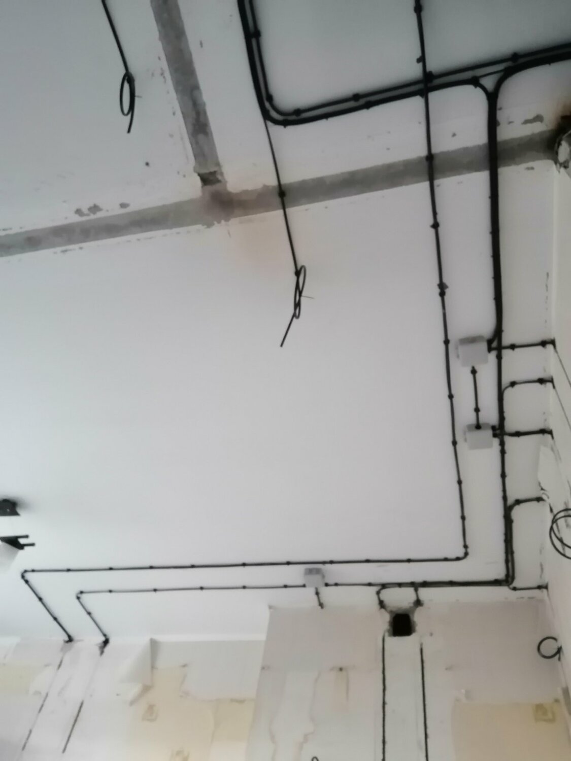 Электромонтажные работы в Бешенковичах: 65 электромонтажников