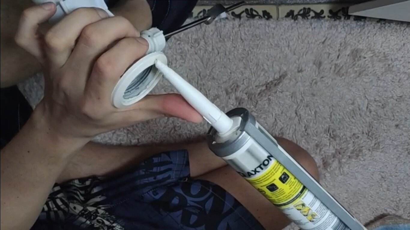 силиконовый герметик для сифона, герметик, силиконовые герметики, герметик для трубы дымохода, залил присадку в бак