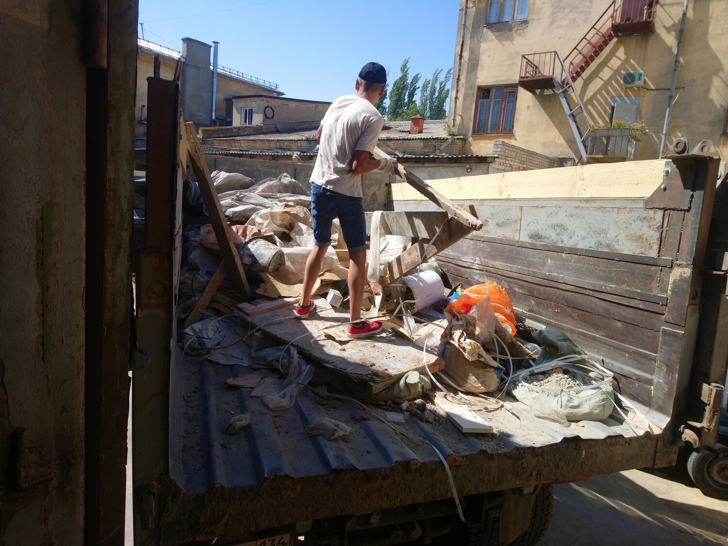 землетрясение, искусственные землетрясения, earthquake, earthquake preparedness, демонтаж домов