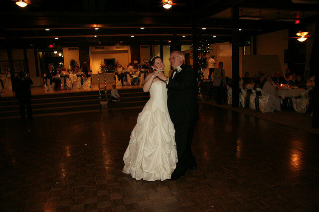 свадебный танец, на свадьбе, свадебный, свадебное торжество, венский вальс на свадьбе