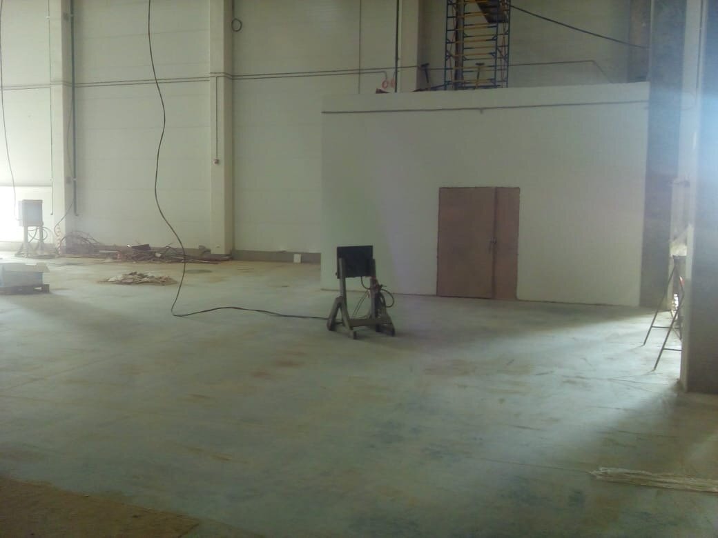 стяжка пола на большой площади, floor screed стяжка пола, черновая и чистовая стяжка пола, стяжка пола в новостройке, стяжка пола в коттедже