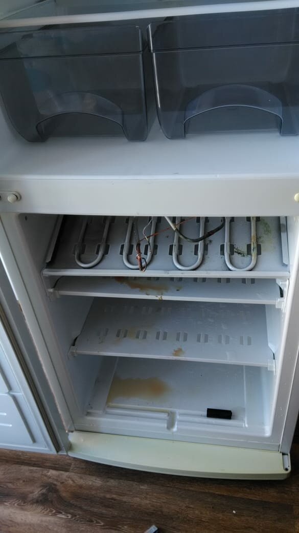 Ремонт холодильника Бирюса в Санкт-Петербурге по низким ценам «РЕМ-ХОЛОД»