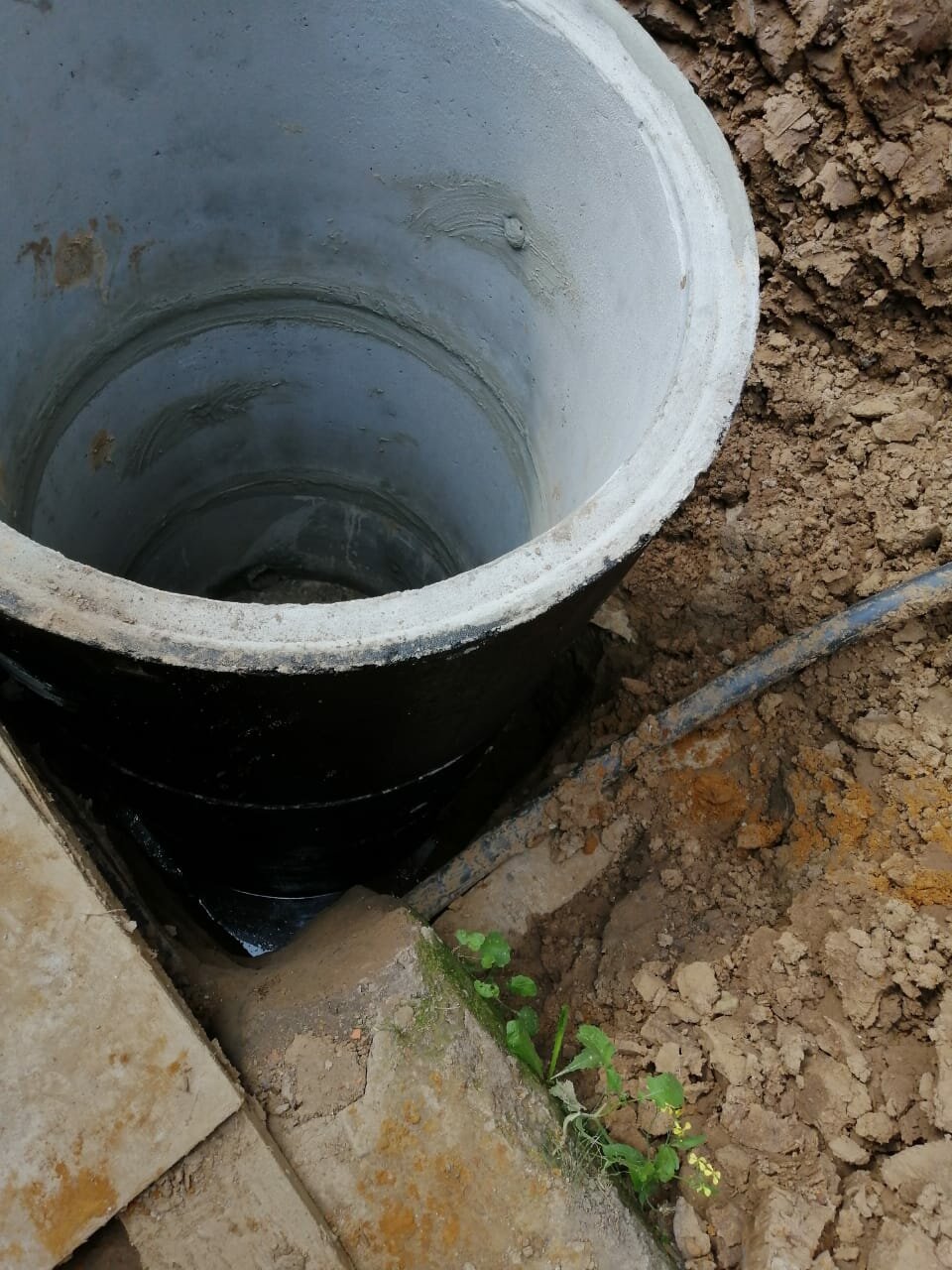 докопка колодца, колодец, канализационный колодец вг8, колодец приемный сливной, ливневоре очистное соорудение3 колодца