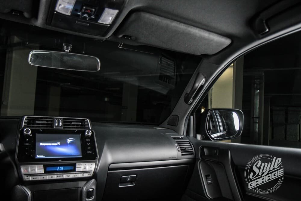 прадо 150 черный потолок, toyota land cruiser, toyota land cruiser prado, автомобиль, накидка на панель приборов prado 150 2018
