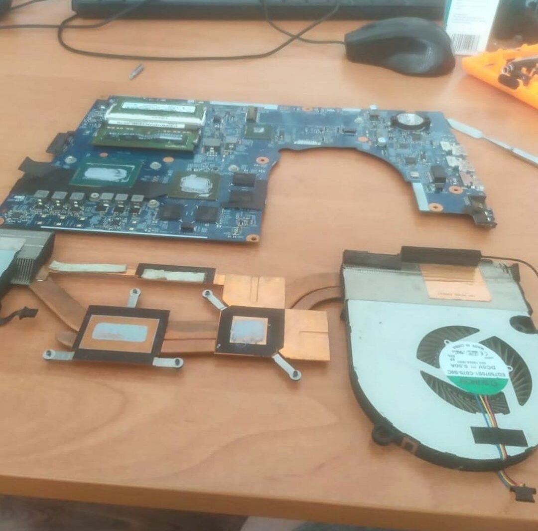 материнская плата ноутбука леново nm-a33, видеочип ноутбука самсунг р525, dell p65f001 материнская плата, материнская плата, msi gs65 материнская плата