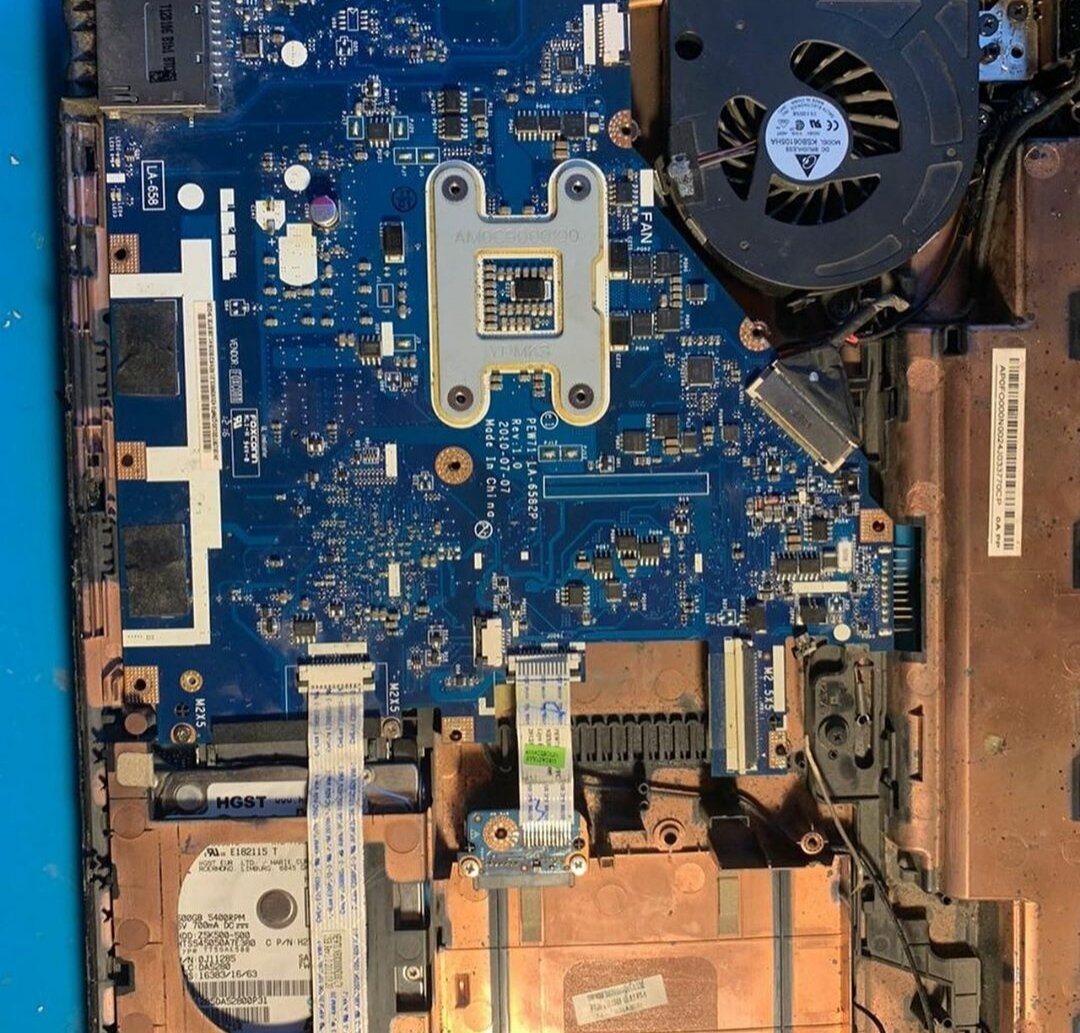 материнская плата, самсунг r525 материнская плата, packard bell p5ws0 материнская плата, acer aspire 5250 в разборе, ноутбук