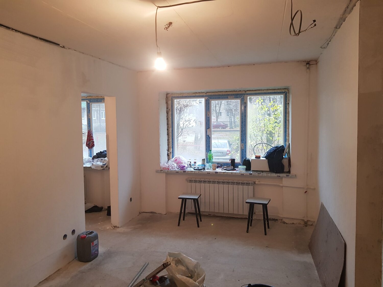 квартира, квартира до ремонта черновая отделка, черновая отделка квартиры, квартира студия без ремонта без балкона 1 этаж, квартира-студия