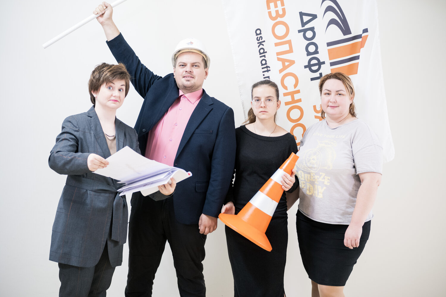 сотрудник, стартап академия, корпоративная фотосессия, деловая игра, люди