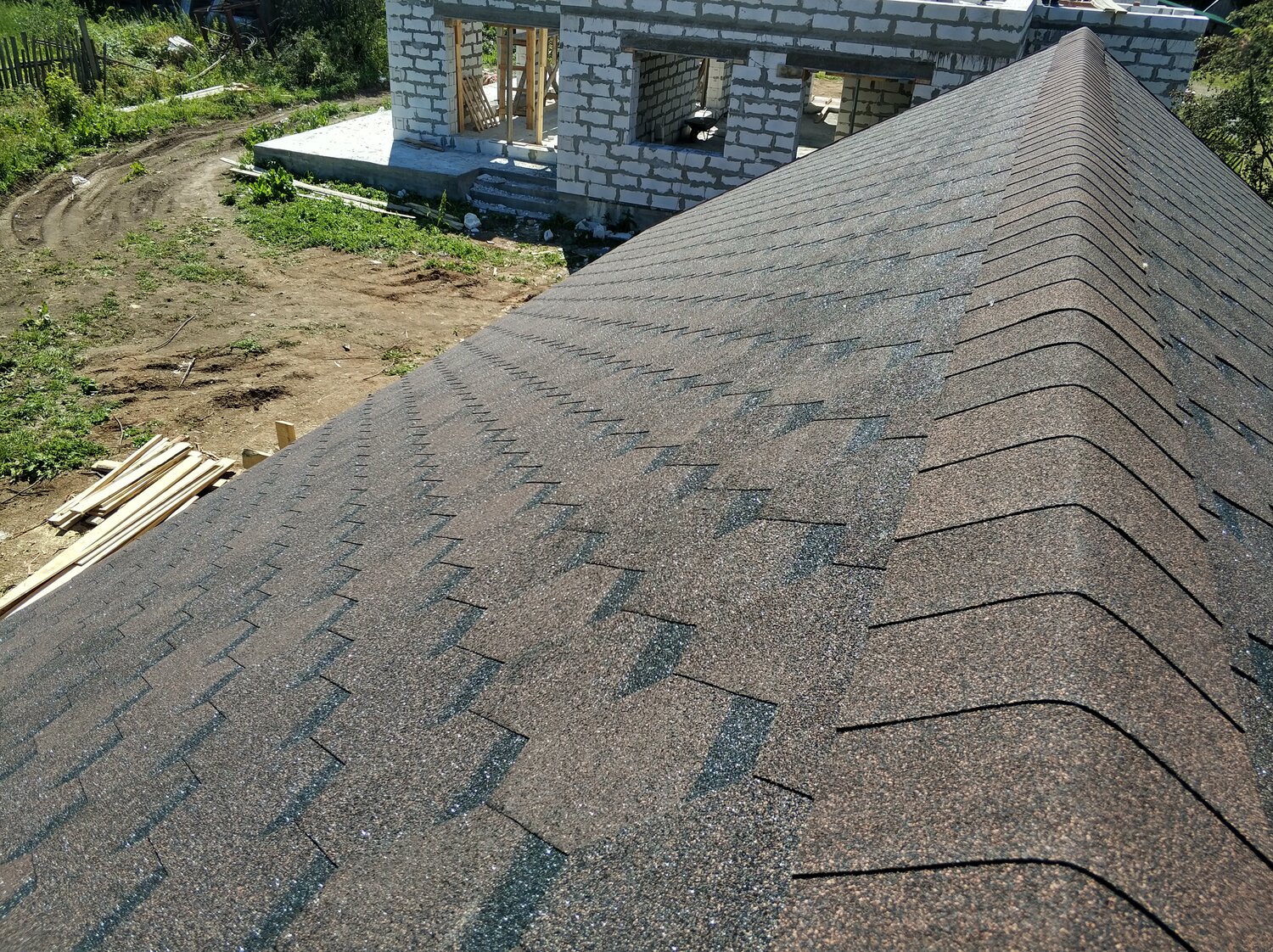 гибкая черепица shinglas (шинглас) вестерн каньон, гибкая черепица docke pie premium цюрих изюм, мягкая черепица шинглас технониколь вестерн каньон, битумная черепица, мягкая кровля docke цюрих изюм