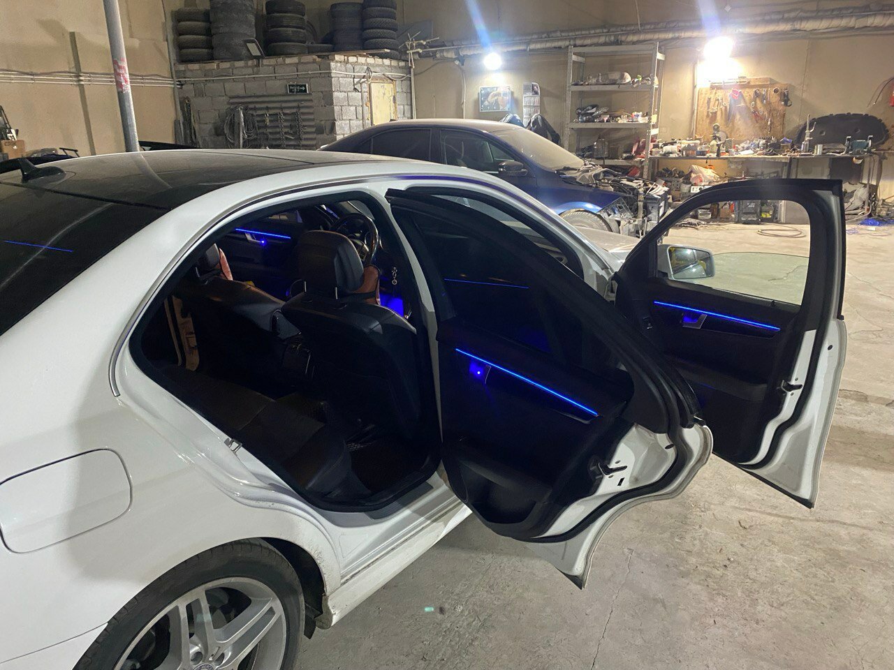 mercedes benz w212 подсветка салона, подсветка салона мерседес, 221 мерседес подсветка салона, подсветка салона мерседес w212, mercedes benz e class w 212