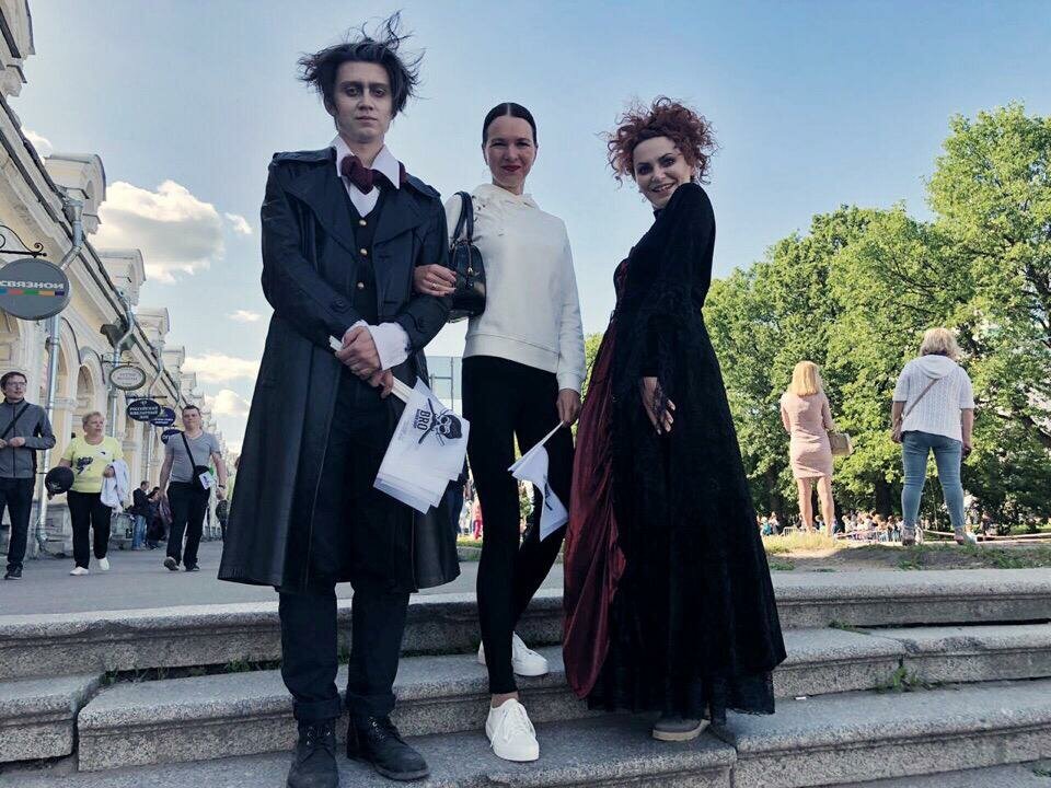 человек, хелена бонем картер и тим бертон, панк мода, стиль, готическая мода