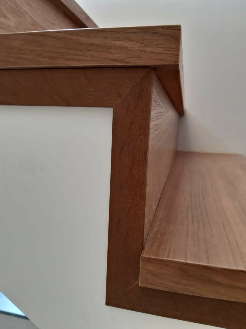 мебель, плинтус quick step мдф, мягкий плинтус для лестницы, плинтус quick step 03559, furniture