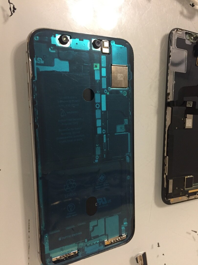 samsung galaxy s4 рамка корпуса, gt i9500 samsung под крышкой, расположение антенн на крышке корпуса samsung galaxy s4 i9505, запчасти для samsung galaxy s4 i9505, i9190 корпус