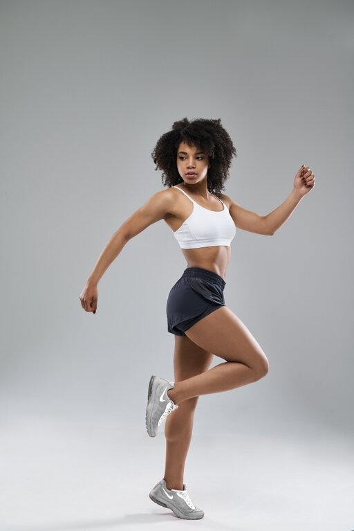 девушка, женщина, reebok fu2682, шорты с лосинами диско, топ бра рибок