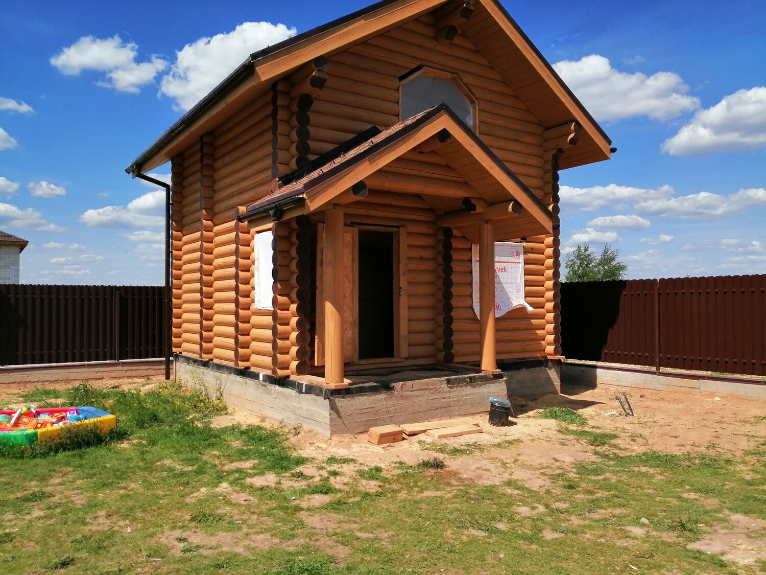 баня из оцилиндрованного бревна 6х4, баня из оцилиндрованного бревна, дом баня оцилиндрованного бревна, сруб, дома из оцилиндрованного бревна