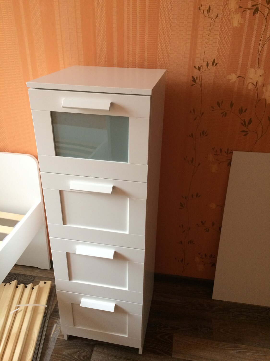 бримнэс комод с 4 ящиками, комод бримнэс икеа узкий, ikea бримнэс 4 ящика 39x140см, икеа тумба бримнэс белая, комод ikea бримнэс 4 ящика