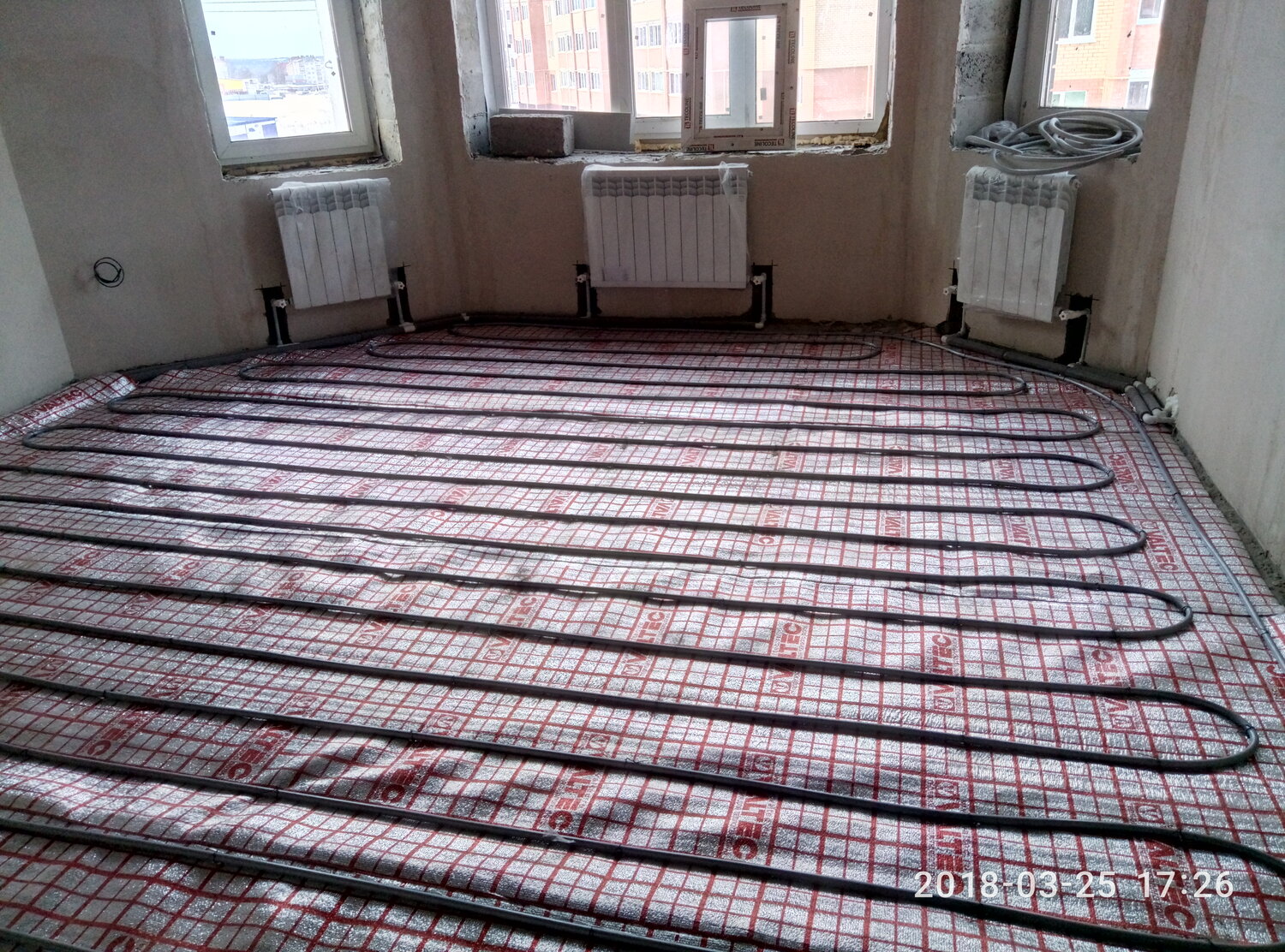 тёплый пол, отопление теплый пол, теплые полы от застройщика, теплый пол в стяжку, ярославль теплый пол