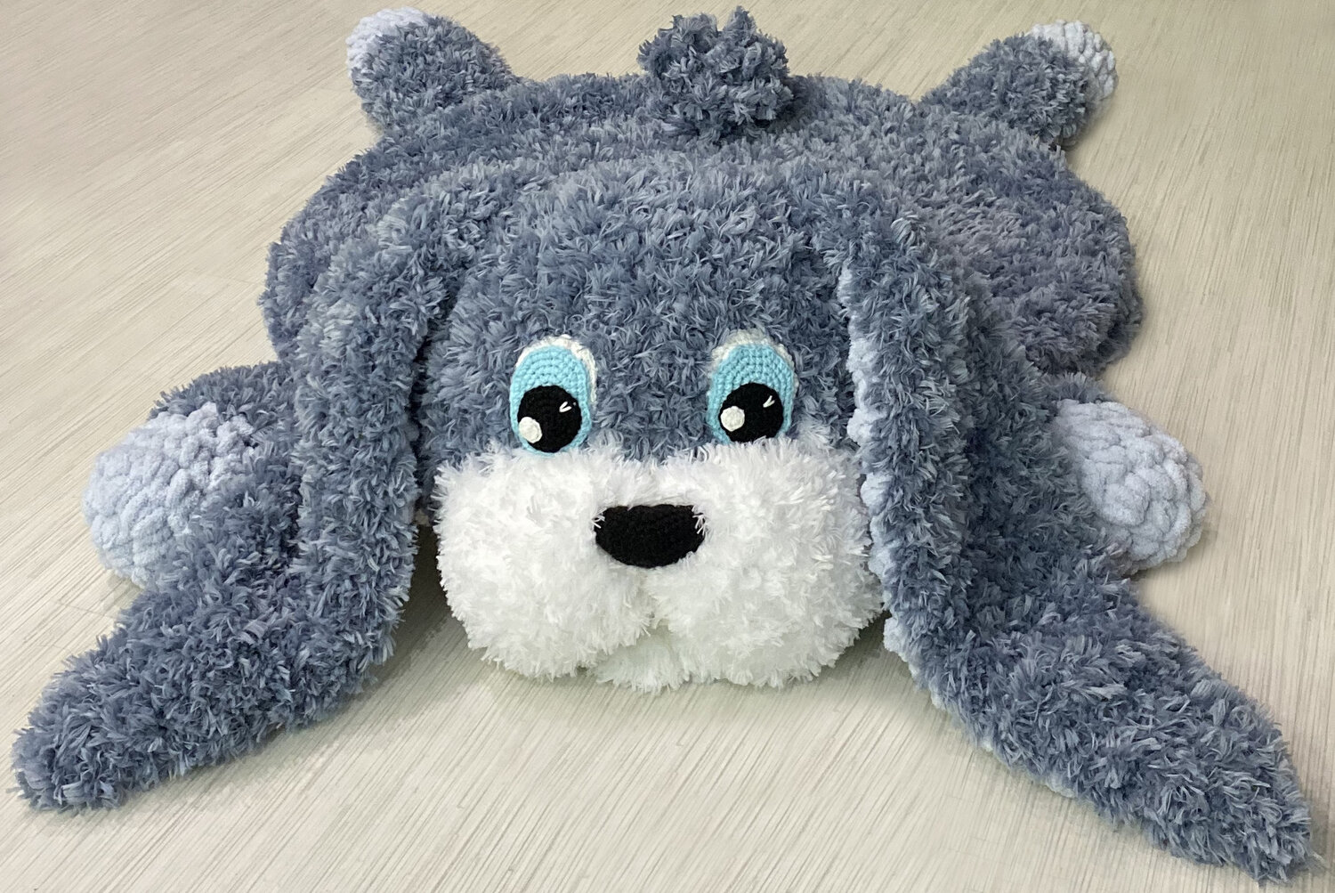 мягкая игрушка, игрушка, коврик зайка из ализе пуффи, коврик зайчик вязаный, вязаный коврик зайка