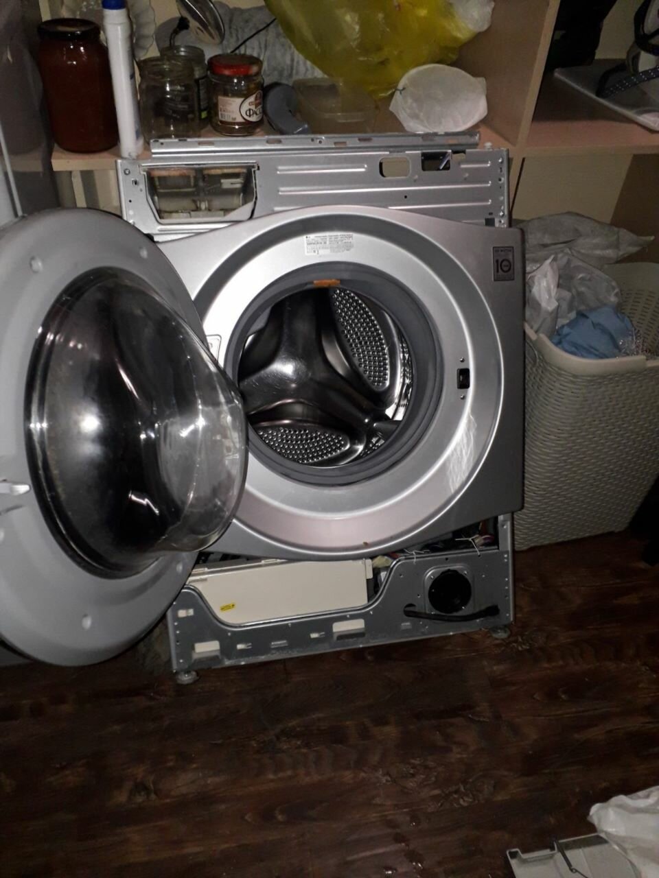 бытовая техника, техника, стиральная машина, стиральная машина hotpoint-ariston vmsg 601 b, стиральная машина lg m-10b8nd1