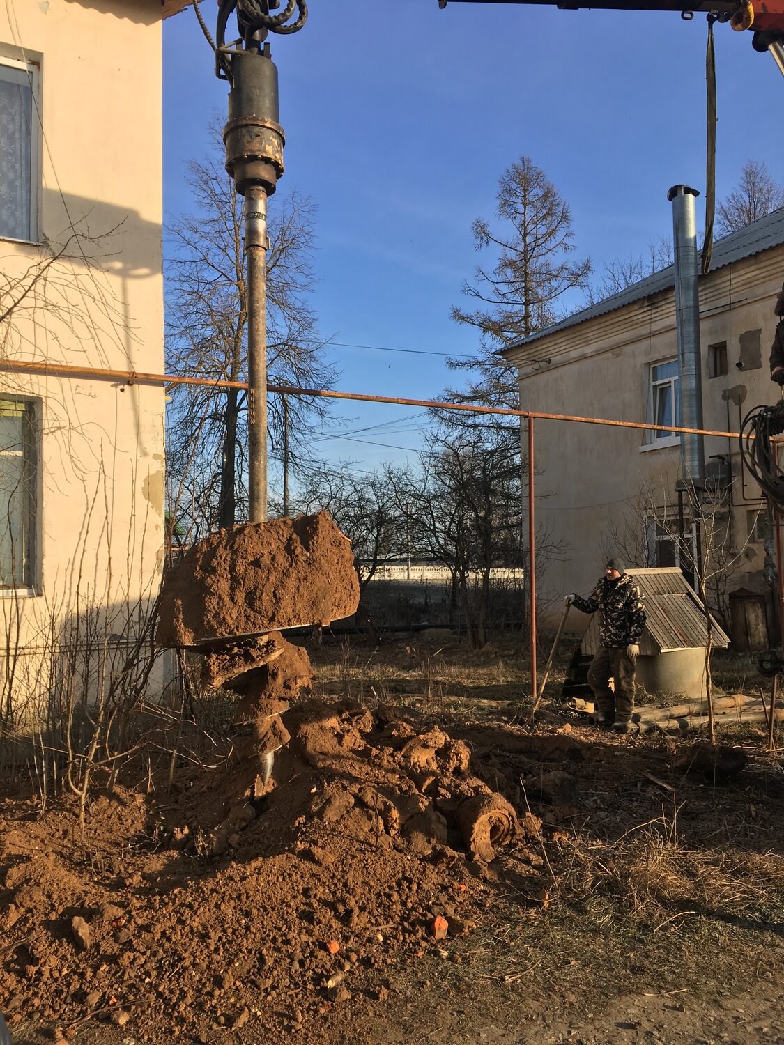 бурение, бурение скважин для забора, бурение скважин на воду казань, бурение скважин в таганроге, сваи