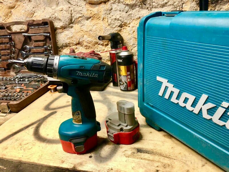 аккумуляторная дрель-шуруповерт makita 6271d, макита шуруповерт d271, дрель-шуруповерт макита 6261, дрель аккумуляторная  1шт makita 6281d, макита 6281d