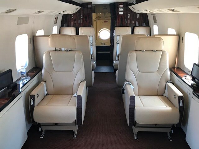 bombardier challenger 850 салон, bombardier challenger 604 медицинский внутри, falcon 7x салон, самолет фалькон 900 салон, cessna 208 caravan салон