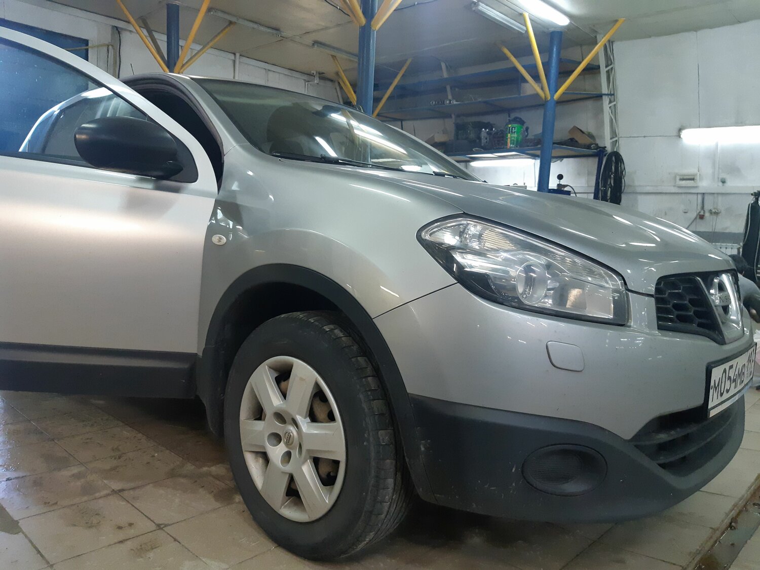 nissan qashqai, ниссан кашкай 1.6 j10, nissan qashqai 2012 серебристый, ниссан кашкай бежевый, Nissan Qashqai I Рестайлинг