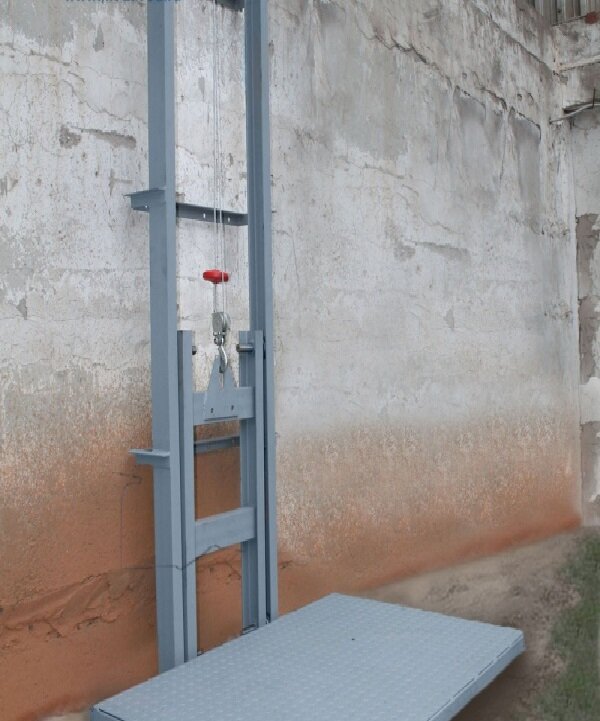 мачтовый подъемник мини, лифт грузовой гв2005, подъемник пристенный, пристенный консольный подъемник, подъёмник