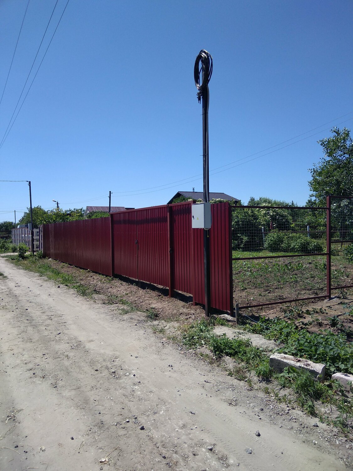 улица, участок, забор, столбы для ограждения участка, посёлки
