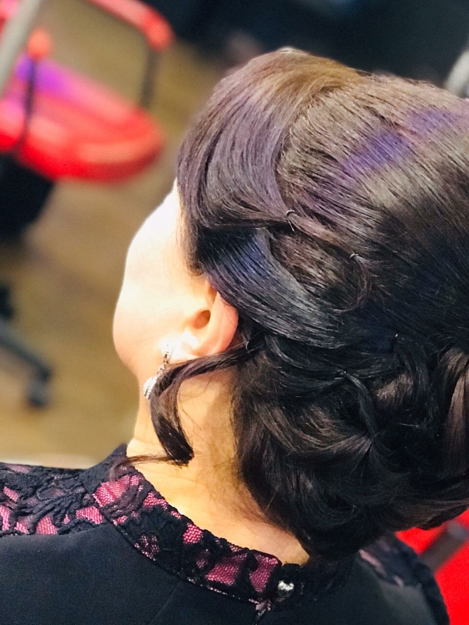 причёска, звездные прически пучок вниз, zoe hair bun, ажурный пучок, девушка