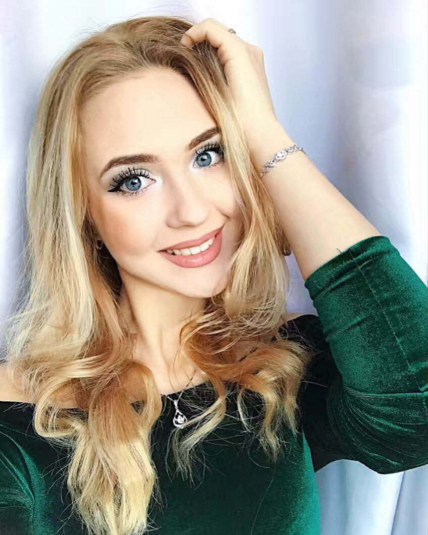 Анастасия Шелухина