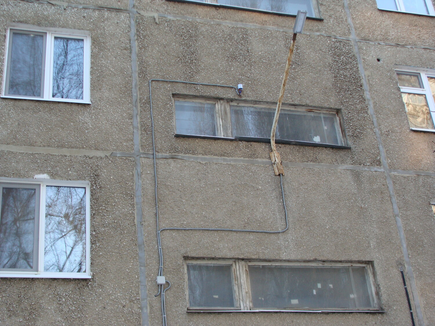 межпанельные швы красноярск, многоквартирный дом, улица, окно, здание