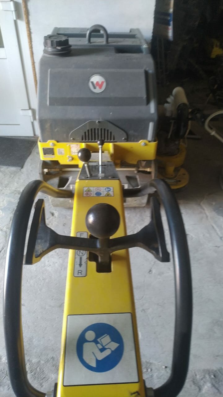 виброплита тсс tss-wp160l 207185, виброплита msh160r 4, реверсивная виброплита wacker neuson bpu 3750ats 5000610408, реверсивная виброплита wacker neuson dpu 3050h 0610039, реверсивная виброплита wacker neuson bpu 3050a 5000008763