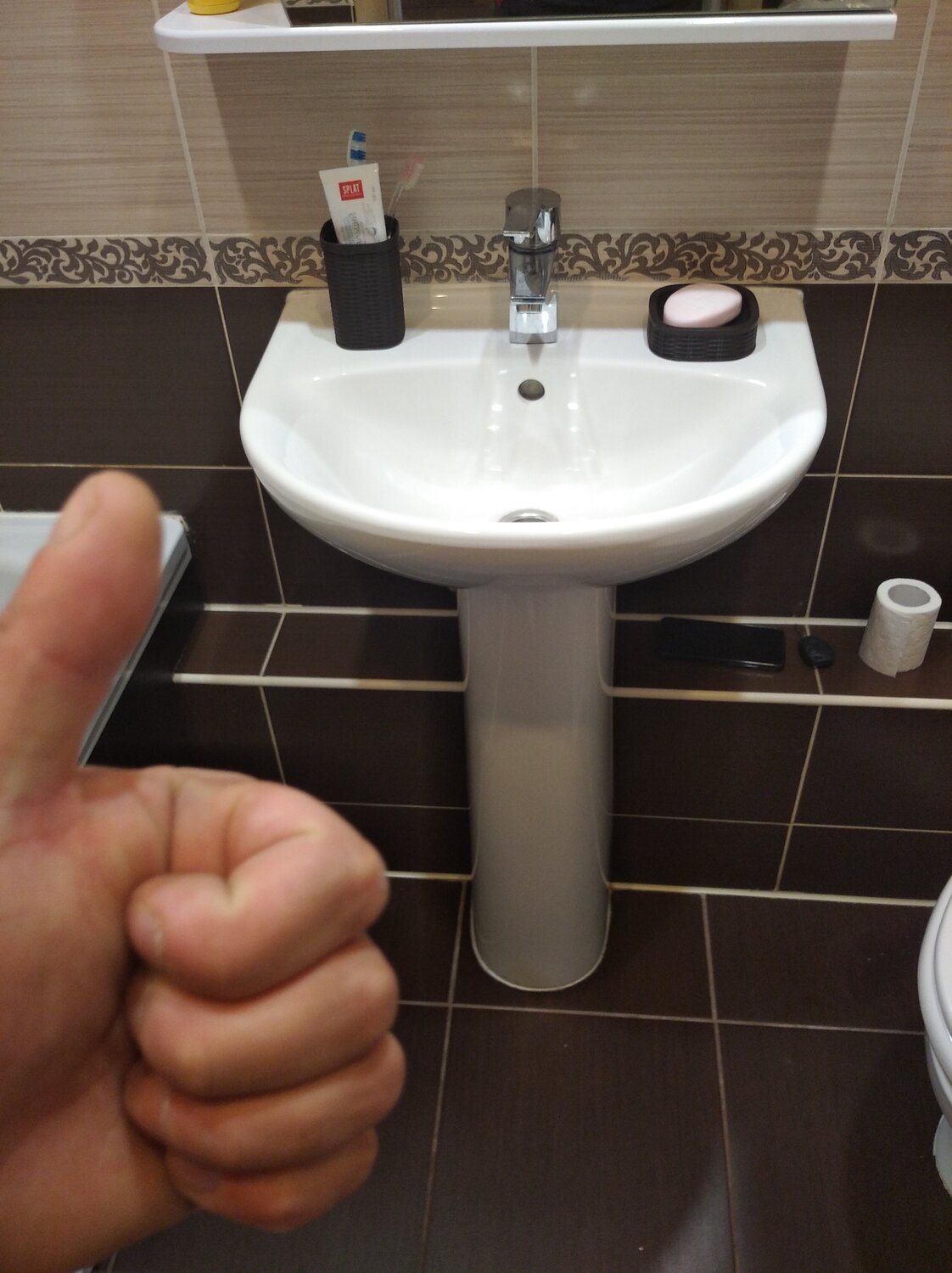 раковина, раковина jika lyra 55 с пьедесталом, небольшая раковина с пьедесталом для туалета, раковина с пьедесталом gustavsberg, умывальник