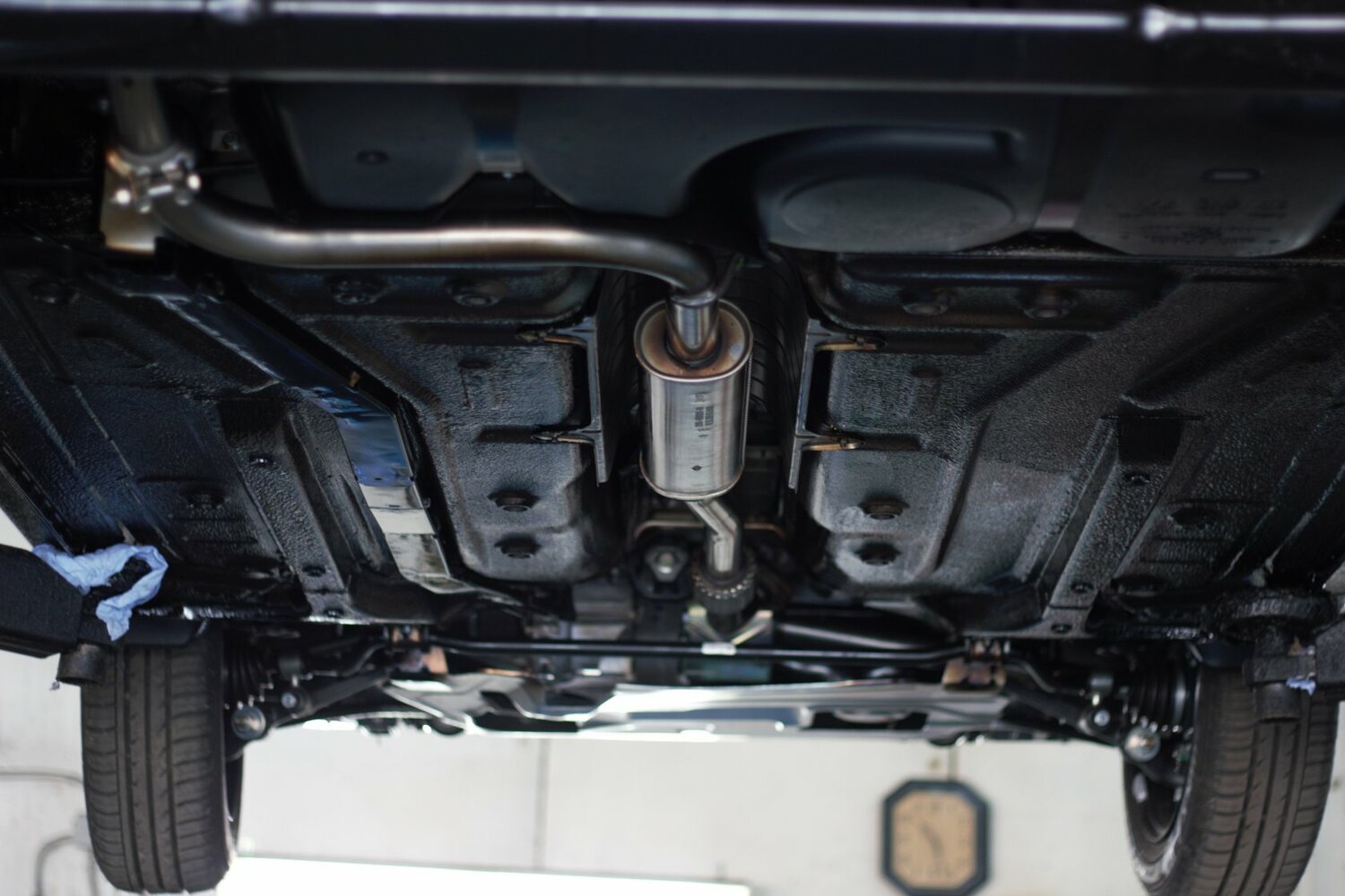антикорозийка днища, днище тойота камри v50, hyundai tucson 2007 днище, днище, днище поло седан 2015