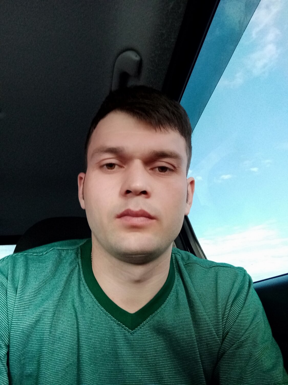 Анатолий Григорьев
