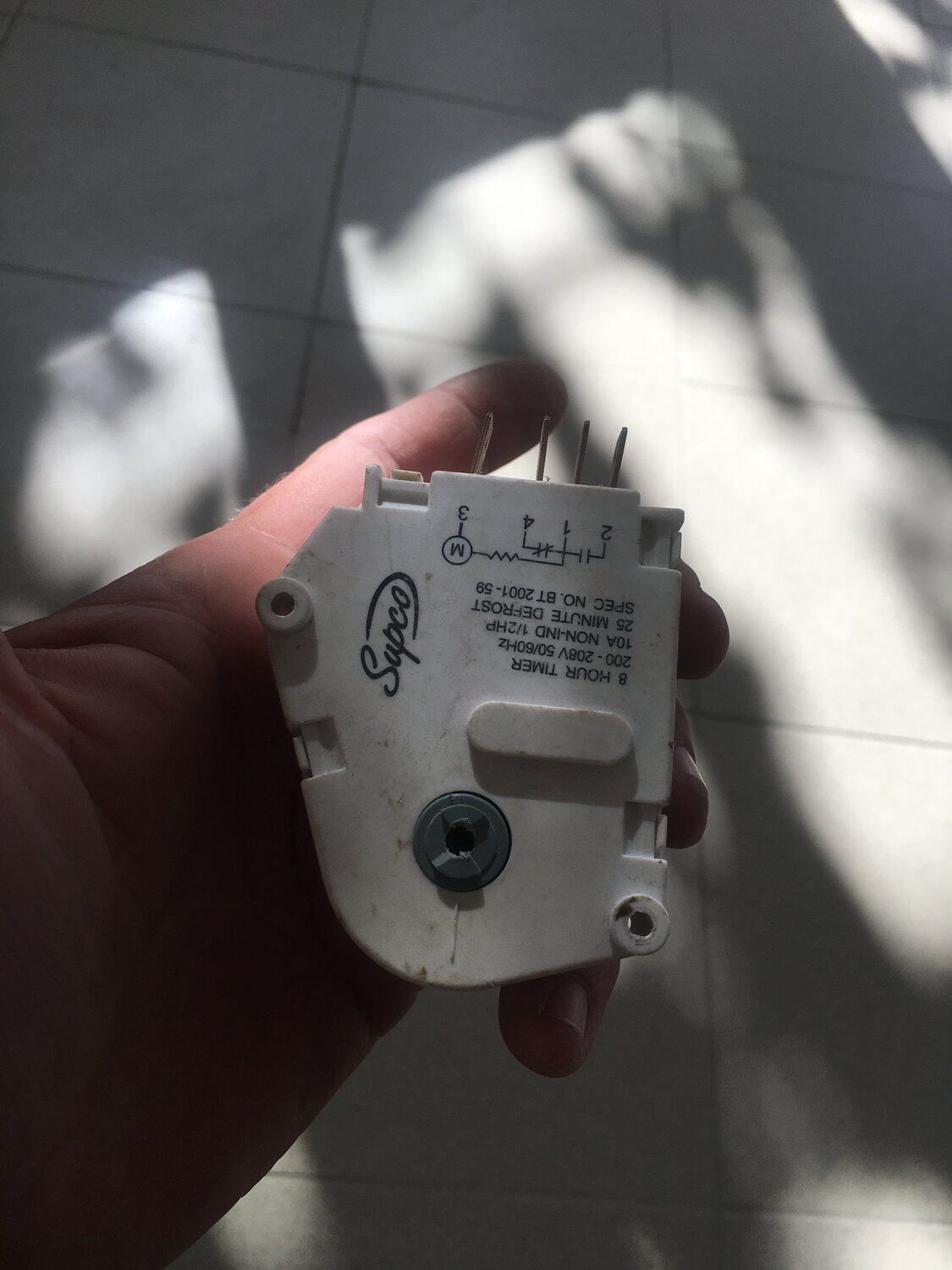 таймер оттайки paragon nk-2001-21 230v, таймер оттайки механический part no s-68233-4, таймер оттайки парагон нк 2101, электромеханический таймер холодильника стинол, таймер стинол оригинал