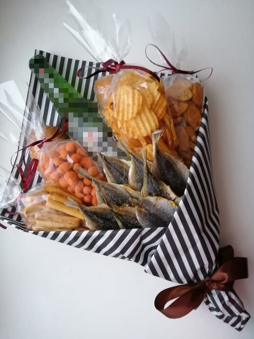 мужской букет рыбный, мужской букет, букет с пивом и орешками для мужчины, букет с пивом и орешками, букет мужчине