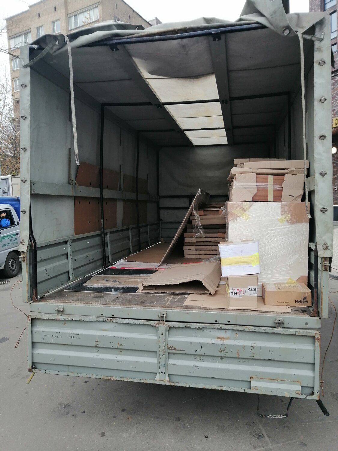 Услуги грузчиков в Москве и Московской области: 120 грузчиков со ...