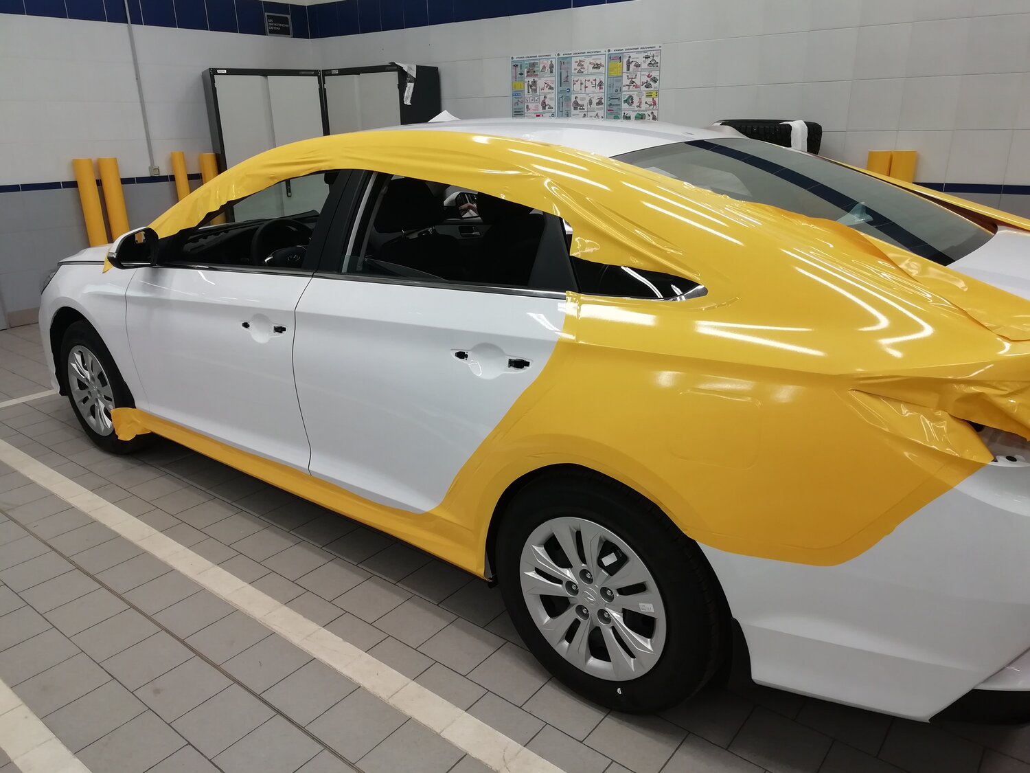 toyota camry желтая, оклейка такси желтой пленкой, оклейка такси, тойота камри 70 желтая, Hyundai Solaris