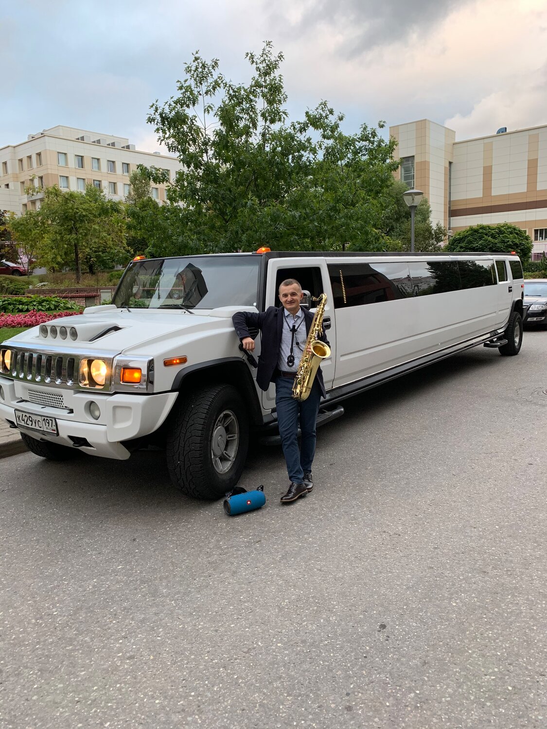 лимузин, hummer h2 лимузин, хаммер 2 лимузин, hummer h2, лимузин хаммер вместимость