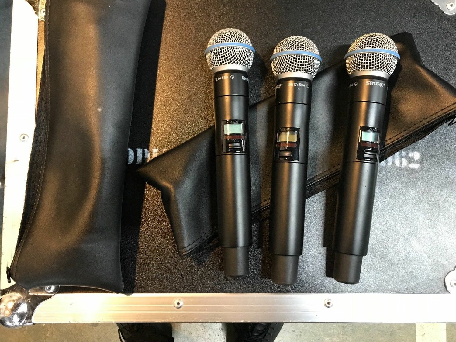 shure sm58 с двумя микрофонами, микрофон, shure microphone distansoni, радиомикрофон shure китайская реплика, shure sm58