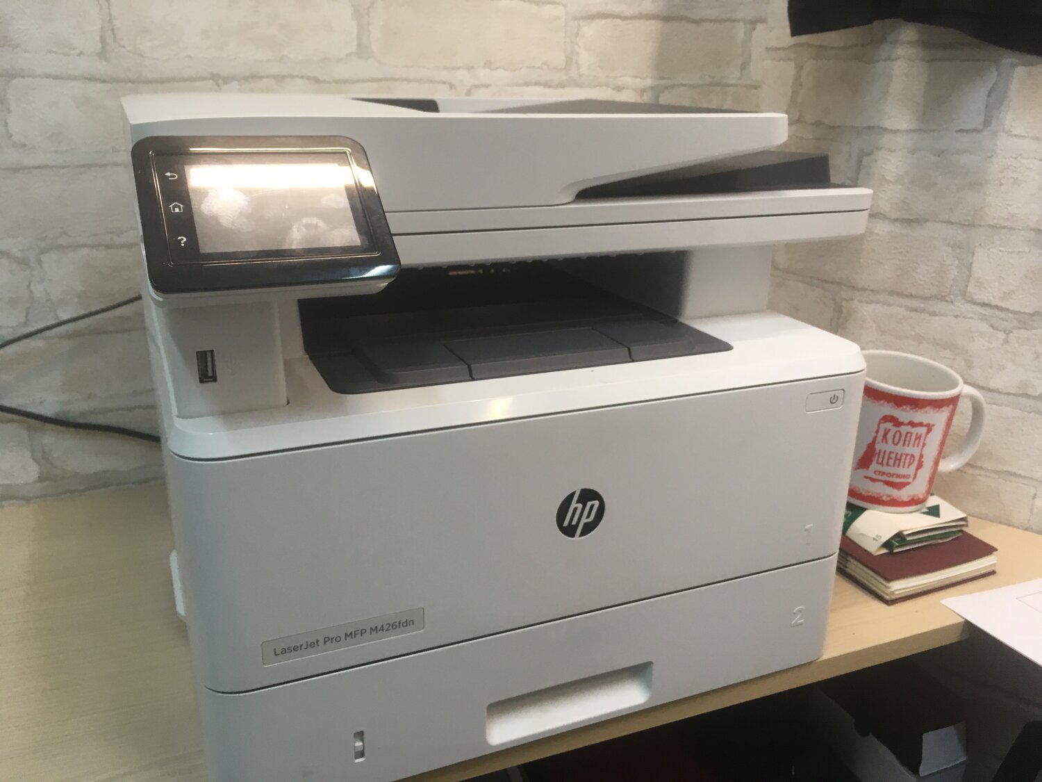 мфу hp m426dw, hp laserjet, принтер laserjet pro mfp m426fdn, hp laserjet pro mfp m132fn nix, laserjet pro mfp m426dw крышка сканера
