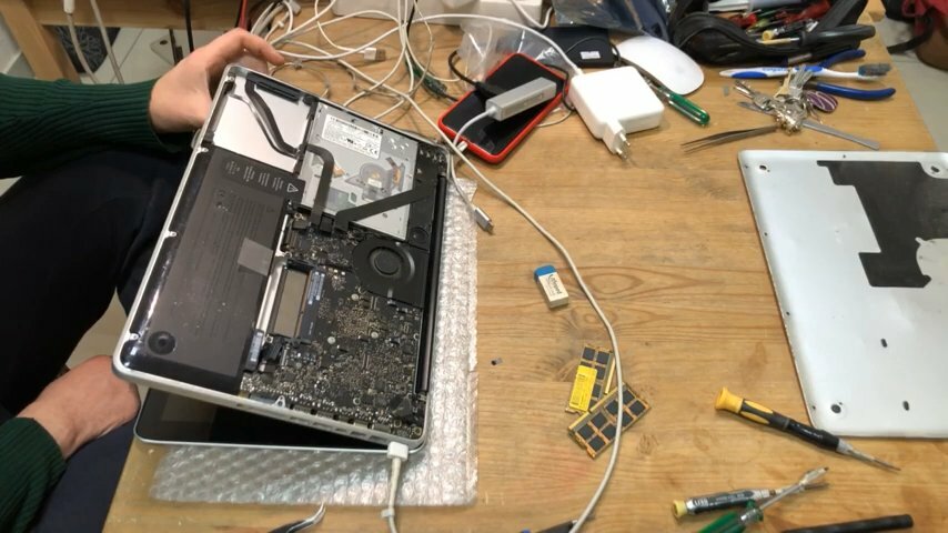ноутбук самостоятельная сборка, разборка, macbook pro 13 разбор, разобранные, ремонт макбука