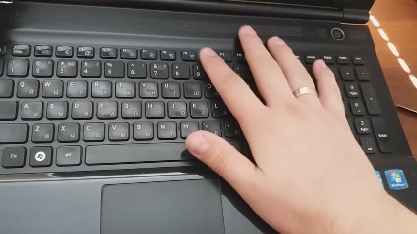 клавиатура, клавиатура ноутбука, acer 7560 клавиатура, клавиатура тачпад prestigio, ноутбук