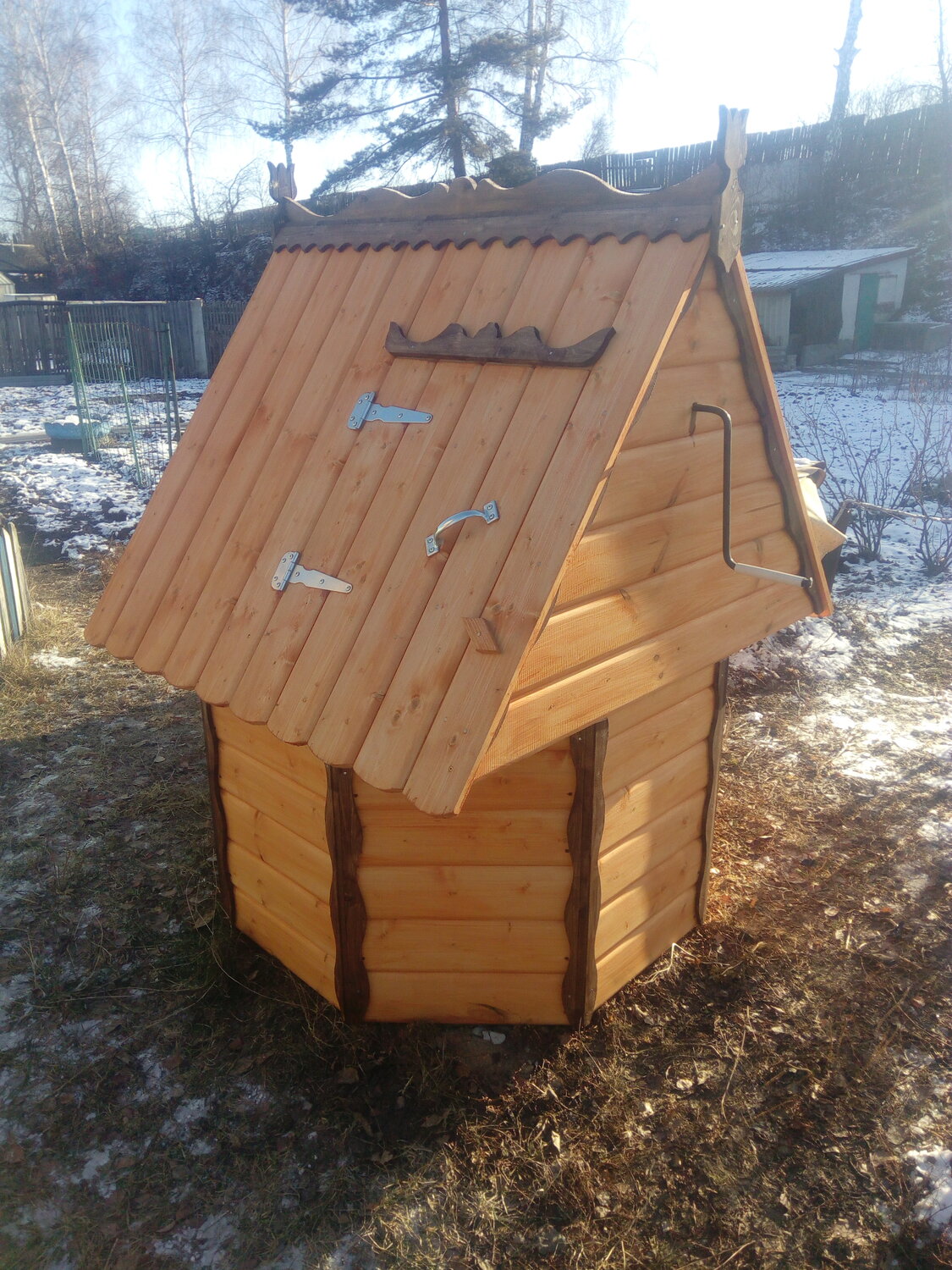 домик для колодца в сергиево посадском, домик для колодца на зиму, домик для колодца из бруса, домик на колодец, домик для колодца хотьково