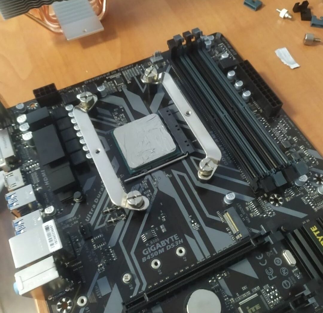 материнская плата gigabyte h310m a, материнская плата gigabyte b360m hd3, плата gigabyte am4 b450 b450m, mb lga1151v2 gigabyte h310m h, gigabyte h310m s2h 2.0 lga 1151v2