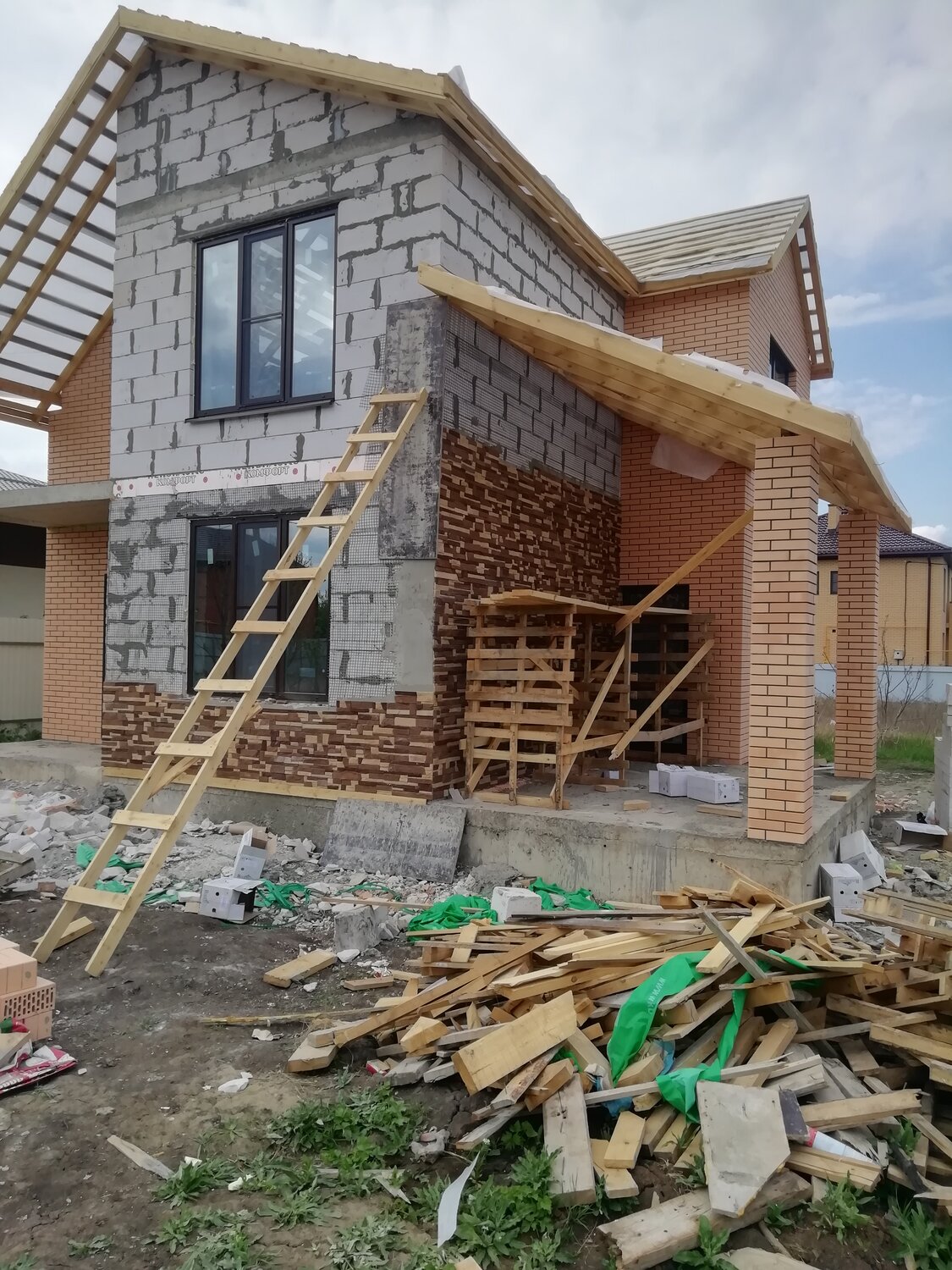 строительство загородного дома, арболитовый дом, дом, строительство, постройки