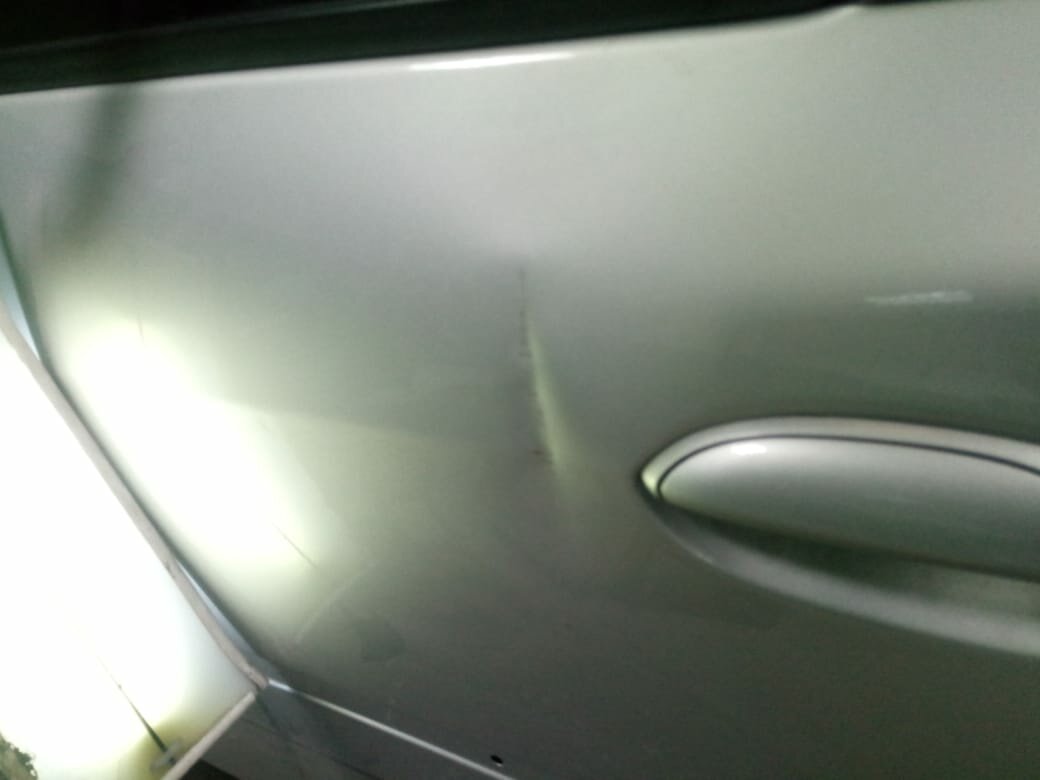 автомобиль, авто, запасное колесо на двери багажника тойота функарго, приора старые ручки дверей, мерседес с бензобаком в двери